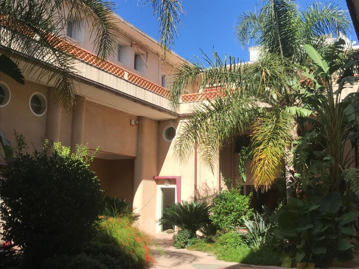 Blue Summer Vibes Appartment For 4P, Ac, Parking, Beachfront, Spa Access -5 La Ciotat Dış mekan fotoğraf